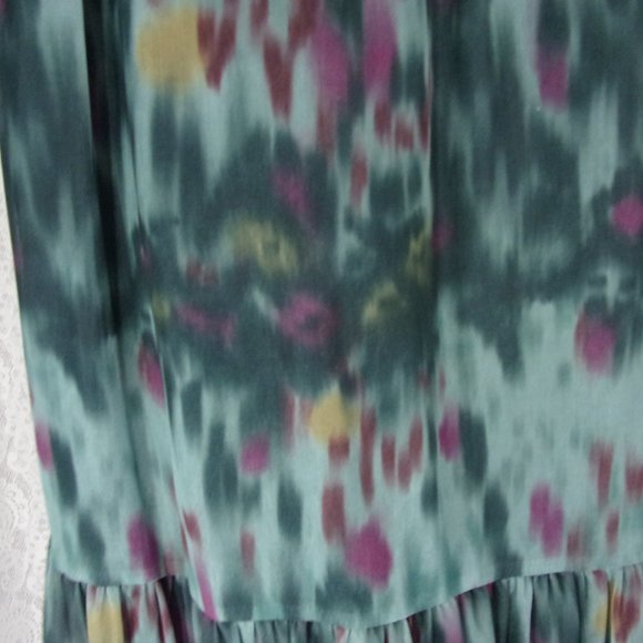 Tiered midi Skirt in Teal green and Berry Net LIned - Picture 2 of 3